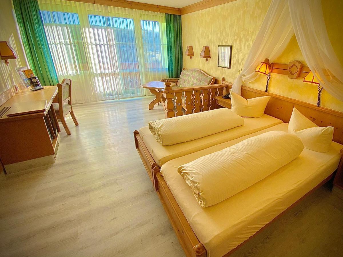 Meister Baer Hotel Frankenwald Berg  Ngoại thất bức ảnh