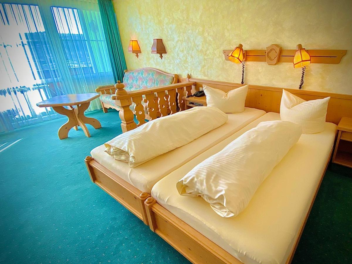 Meister Baer Hotel Frankenwald Berg  Ngoại thất bức ảnh