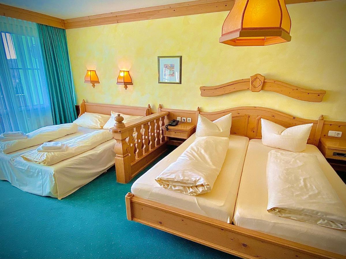 Meister Baer Hotel Frankenwald Berg  Ngoại thất bức ảnh